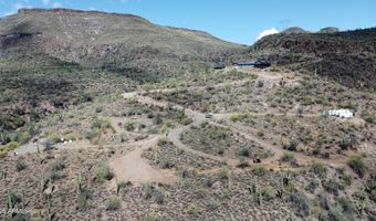 S Tillys Trail, Black Canyon City, AZ 85324