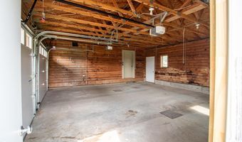 332 Allan St, Allison, IA 50602