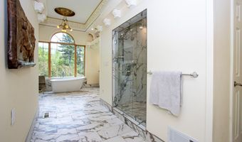 330 Countryside Dr, Ashland, OH 44805