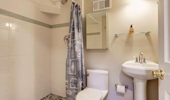 5013 BROOKDALE Rd, Bethesda, MD 20816