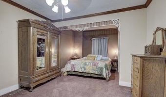 1418 Cleveland Ave, Baxter Springs, KS 66713