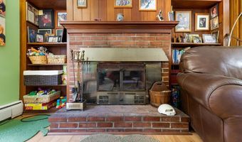 53 Hampton Ave, Auburn, ME 04210