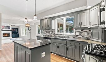 14994 Crane St NW, Andover, MN 55304