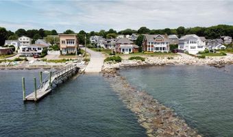 3 Onondega Rd, Narragansett, RI 02882