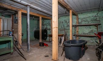 184 VT 5A, Burke, VT 05871