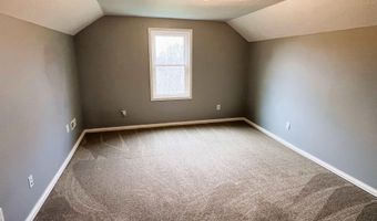 7063 E State Road 54 Rd, Bloomfield, IN 47424