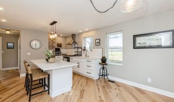 34311 Old Portland Rd, Adel, IA 50003