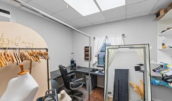 4514 Billy Sames Dr, Adkins, TX 78101