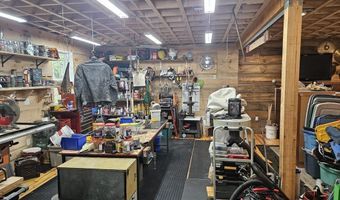 232 Sherbert Rd, Ashburnham, MA 01430