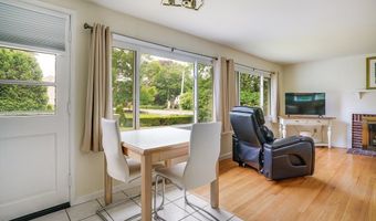 177 Elm St, Andover, MA 01810