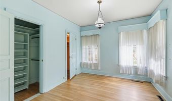 422 S Highland St, Ada, OK 74820