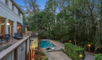 1 LAKE POTOMAC Ct, Potomac, MD 20854