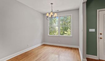 510 Chippendale Ln, Boiling Springs, SC 29316