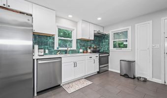 124 Blackberry Hill Rd, Beacon Falls, CT 06403