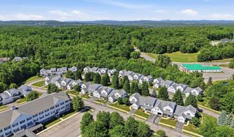 4 Bow Center Rd B4, Bow, NH 03304