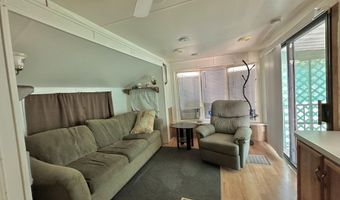 19101 E Palm Ln 18, Black Canyon City, AZ 85324