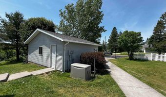 392 7th St, Allouez, MI 49805