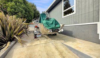 7175 VISTA RIDGE Dr, Brookings, OR 97415