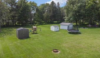 210 E GREENFIELD Ave, Algoma, WI 54201