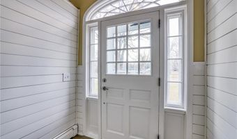 1021 Fremont St, Anoka, MN 55303