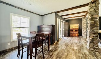 2809 County Road 3110, De Kalb, TX 75559