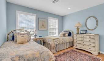22 Woodland Ave, Manasquan, NJ 08736