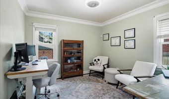212 W 4TH Ave, Cheyenne, WY 82001