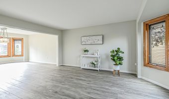 2400 Rockport Ct, Ann Arbor, MI 48103