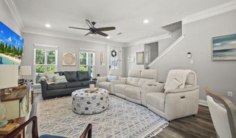 121 Grande View Dr, Biloxi, MS 39531