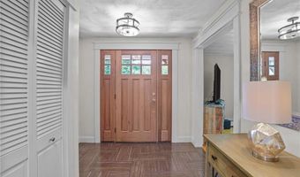 3 Cynthia Rd, Lincoln, RI 02865