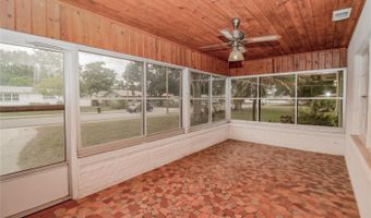 132 KINSTLE Ave, Auburndale, FL 33823