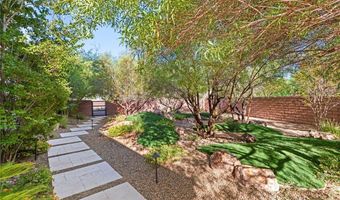 43 Grey Feather Dr, Las Vegas, NV 89135