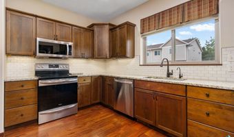 301 S Spring Pl, Brandon, SD 57005