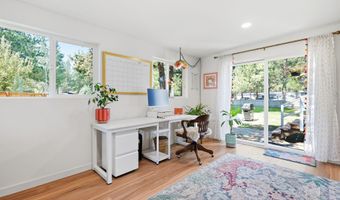19657 Hiller Dr, Bend, OR 97702