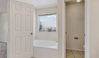 8415 Crimson Ave NW, Albuquerque, NM 87120