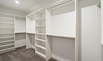 6525 E CAVE CREEK Rd 33, Cave Creek, AZ 85331