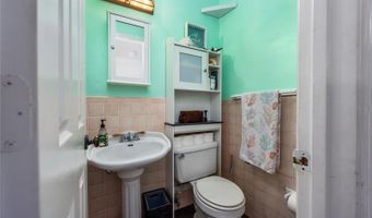 3670 NW 20TH Ave, Bell, FL 32619