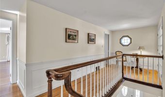 92 Dan Troy Dr, Amherst, NY 14221