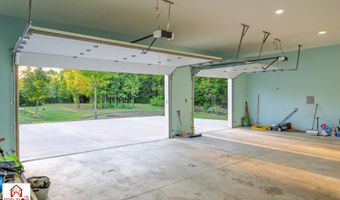 372 Foxboro Dr, Avon, IN 46123