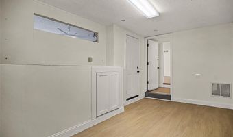 8505 Ava Dr, Affton, MO 63123