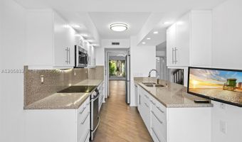 3748 NE 209th Ter, Aventura, FL 33180