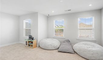 669 Fairway Dr, Acworth, GA 30101