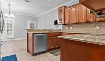 1711 River Pointe Dr, Albany, GA 31707