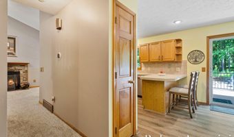 1016 MAPLE HILL Ave SE, Ada, MI 49301