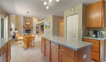 1189 Kevington Dr, Antioch, IL 60002