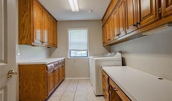 174 Parkhill Pl, Bartlesville, OK 74006