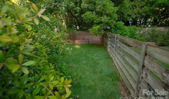 1511 Briar Creek Rd B, Charlotte, NC 28205