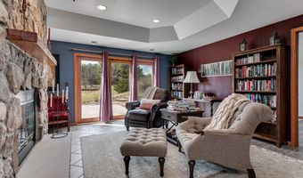 E7009 Jackson Rd, Algoma, WI 54201