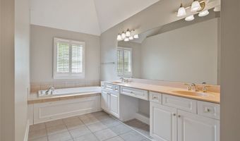 801 Huron Ct, Adams Twp., PA 15044