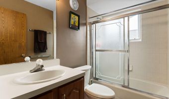 2641 Aspen Rd, Ann Arbor, MI 48108